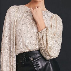 Flat White Women’s Sequined Top Blouse Silver Size L Petite NWT